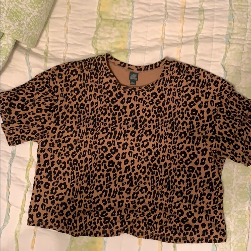 Cheetah slightly cropped shirt
